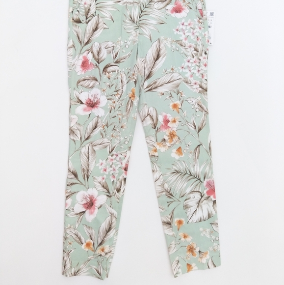 Zara Basic Floral Pants, Size M, NWT - Picture 11 of 11